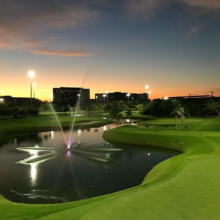 Grand Luxxe With Free Golf Hotell Nuevo Vallarta Exteriör bild