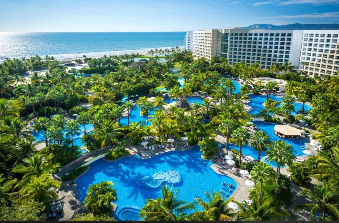 Grand Luxxe With Free Golf Hotell Nuevo Vallarta Exteriör bild