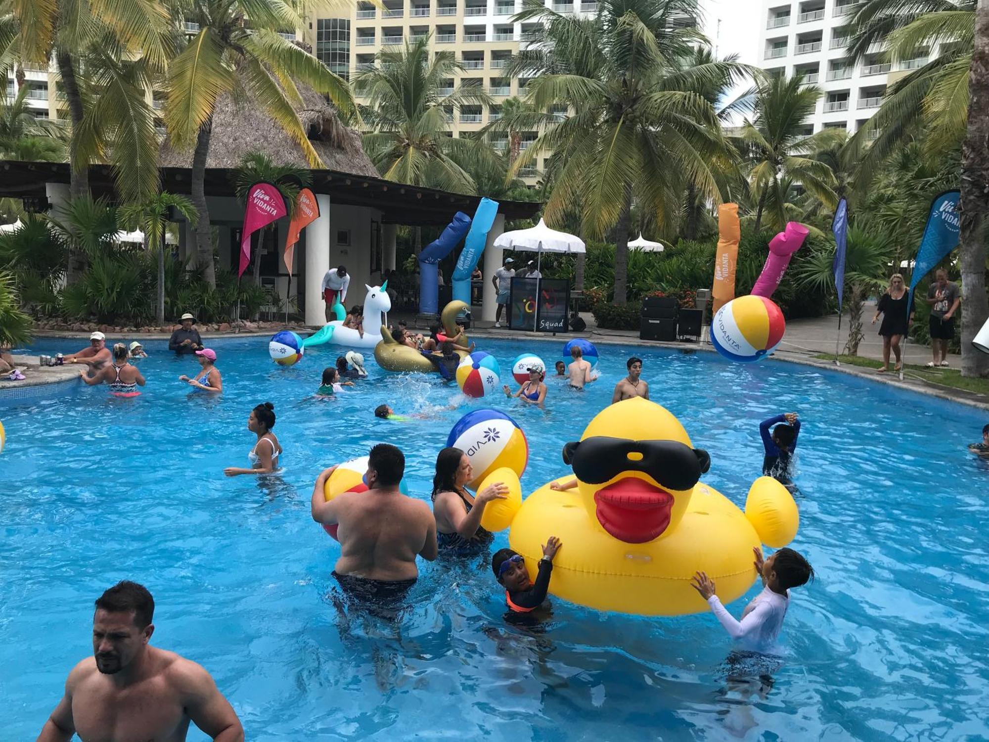 Grand Luxxe With Free Golf Hotell Nuevo Vallarta Exteriör bild